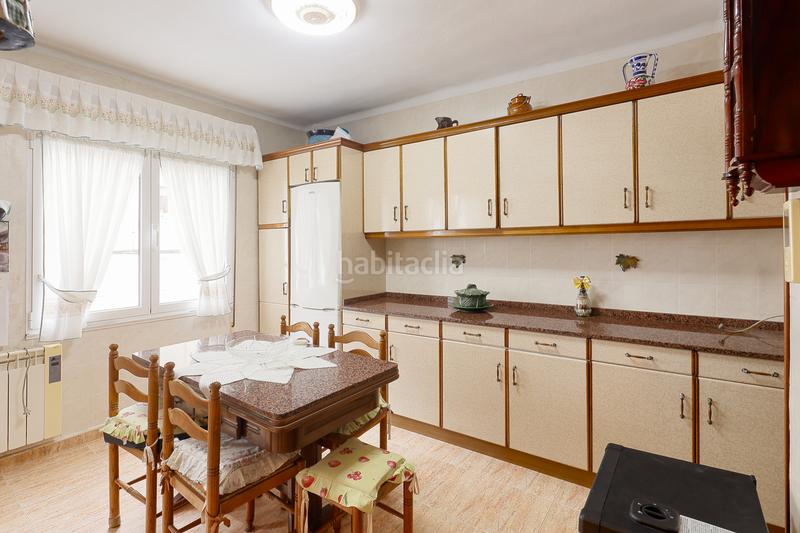 Foto bc2b8570-d44f-4bf0-a3e7-ed1995fc138d. Pis a Gijón - cl marinos 4 a Roces Gijón