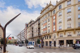 Flat in Gijón - avenida constitucion 13-15. Gran oportunidad de inversión en el centro de gijón! oficinas co