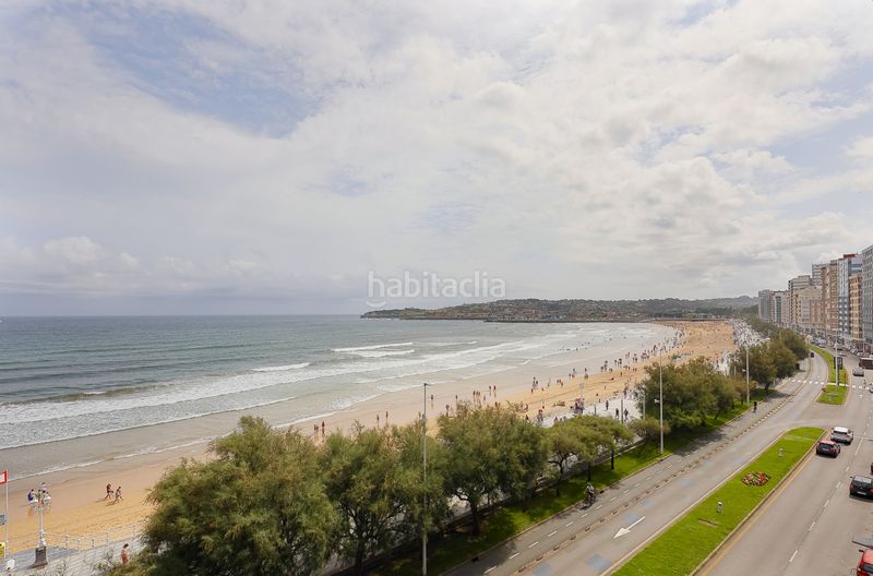 Foto 182f37b0-d724-44e3-982b-77bfe60c4b4e. Alquiler piso en Gijón - ezcurdia 22 frente a la playa de san lorenzo, alquiler temporal de enero a junio. con una superficie de 75 metros cuadrados, esta propiedad of en Gijón