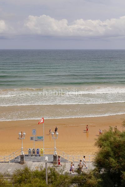 Foto 61d31085-27f5-4830-837b-31d478ac4f56. Alquiler piso en Gijón - ezcurdia 22 frente a la playa de san lorenzo, alquiler temporal de enero a junio. con una superficie de 75 metros cuadrados, esta propiedad of en Gijón