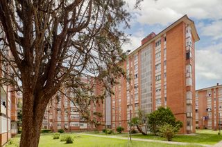 Flat in Gijon - cl aragon 13. Pumarin, tercera planta, exterior, reformada, 3 dormitorios, muy