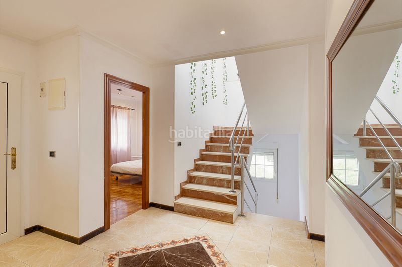 Foto 5259d98b-e375-4e33-9026-a83e5cd06bb2. Casa amb calefacció aparcament piscina a Carreño