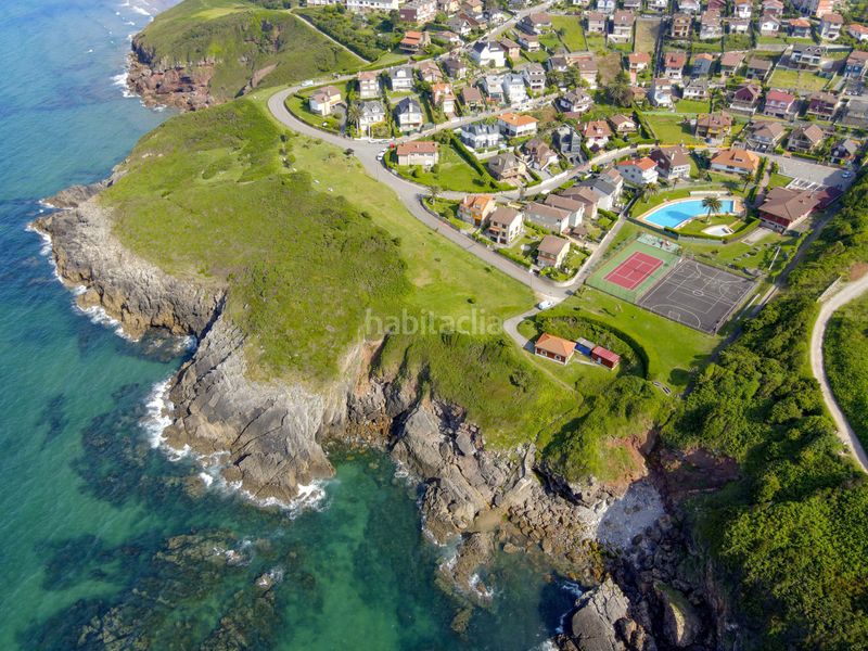 Foto ca3c8db6-5c4f-4dfd-bb08-63373049e5d3. Casa amb calefacció aparcament piscina a Carreño