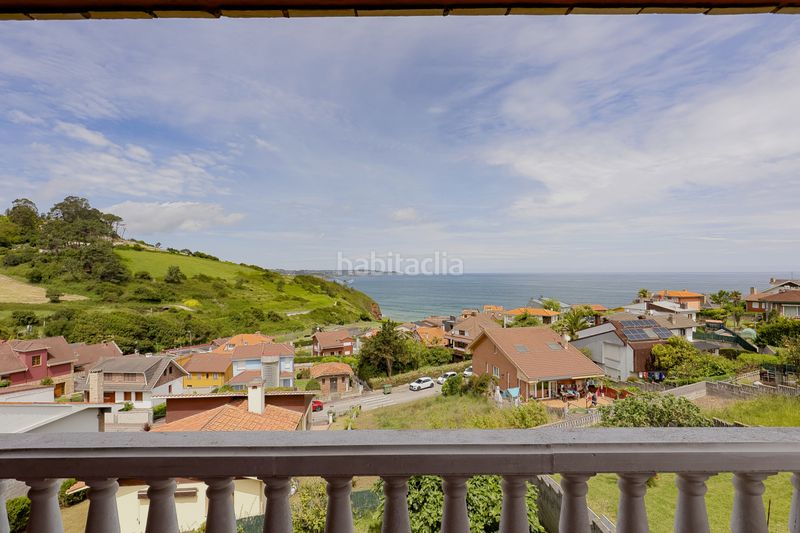 Foto d20e835f-4371-4f89-8e31-2a6dca3a422a. Casa amb calefacció aparcament piscina a Carreño