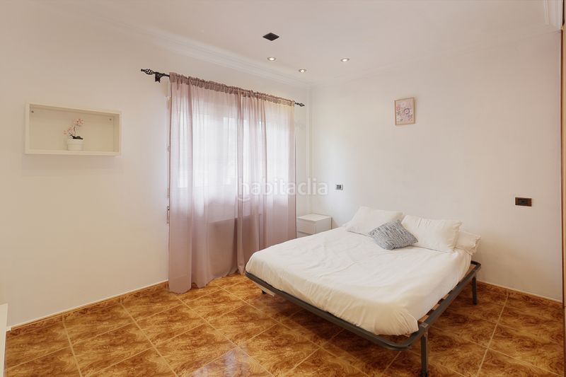 Foto db02a2a3-d7cf-4b3b-aabc-5f653144236a. Casa amb calefacció aparcament piscina a Carreño