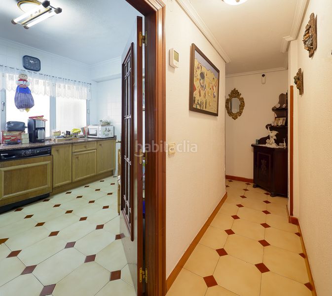 Foto 4673d03e-9e0b-47cc-a2b0-2b6911af9909. Etagenwohnung in Oviedo - saturnino fresno 14 in Milán - Pumarín Oviedo