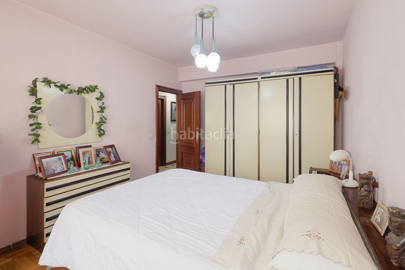 Foto e2940c14-8d51-40ff-8d11-1744ba15257c. Etagenwohnung in Oviedo - saturnino fresno 14 in Milán - Pumarín Oviedo