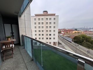 Rent Flat  Gijón - jose manuel palacio. Al lado de la playa de poniente, tercera planta, con terraza, pl