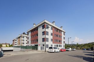 Flat in San Claudio - Trubia - Las Caldas. Piso en venta en san claudio oviedo  luminoso, exterior, excelen