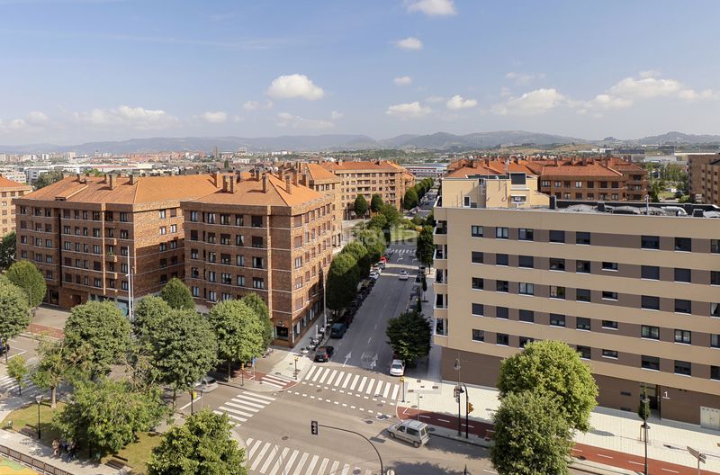 Foto e1700d04-43f8-4291-a64e-61436bd11b2a. Pis amb calefacció a La Calzada Gijón