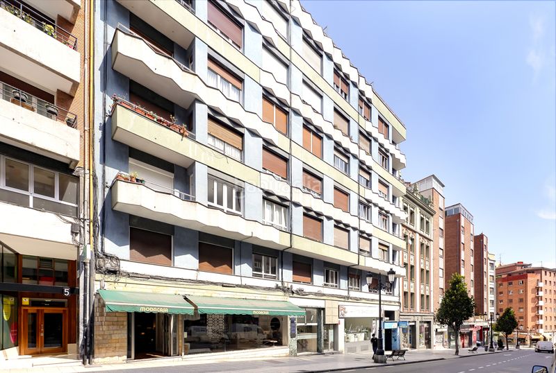 Foto 46ac11f5-2867-4f96-acb4-fda607470be1. Pis a Oviedo - cl foncalada 7 a Salesas - Foncalada - Campoamor Oviedo