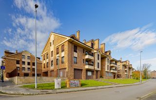 Lloguer Pis a Gijón - cl anselmo solar 86. Viesques, en urbanización privada, soleado, con terraza y plaza