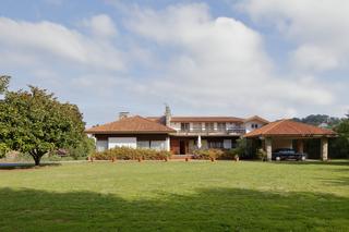 Casa  Gijón - camino de las begonias. Casa independiente con 4.000 metros de parcela en somió