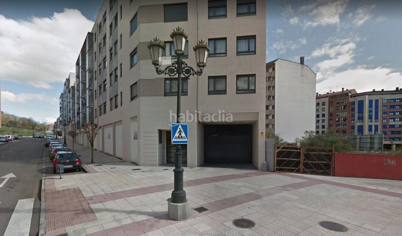 Foto cec7d9dc-fbfe-4d67-a006-8dcb1200d2fe. Posto auto in La Florida Oviedo