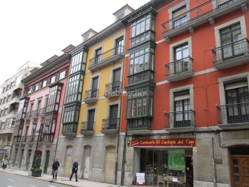 Foto dc80956f-a216-4336-bc6e-2fe4d8a1a9ca. Location local commercial dans Auditorio - Seminario - Parque de Invierno Oviedo