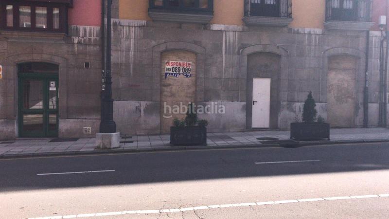 Foto ff468dfe-1c6b-4dc9-a3b2-4d7e0d61574f. Rent business premise in Auditorio - Seminario - Parque de Invierno Oviedo