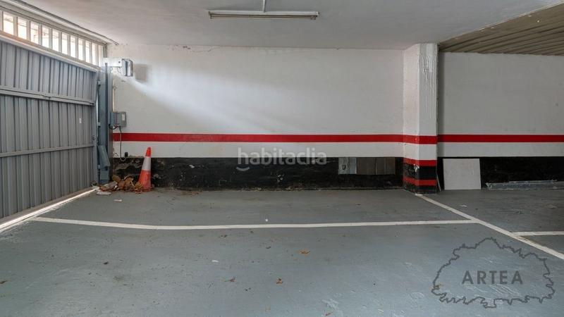 Foto 151b0ab9-9ebd-474a-86cd-fff717723b4e. Autoparkplatz in Zurbaran Bilbao