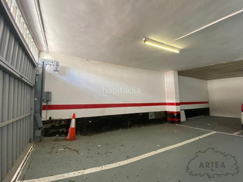 Foto b711bffd-65e7-4fbd-8ada-47aeb36f7b54. Autoparkplatz in Zurbaran Bilbao