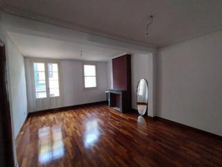 Pis  Artekale. Piso venta bilbao zona casco viejo 7 calles con balcón