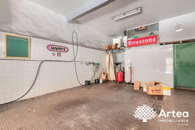 Foto 79071346-c3f0-41e9-ad0e-11ef26302608. Local comercial local en venta , zona Solokoetxe taller mecánico totalmente equipado posibilidad de compra con pago aplazado en Bilbao