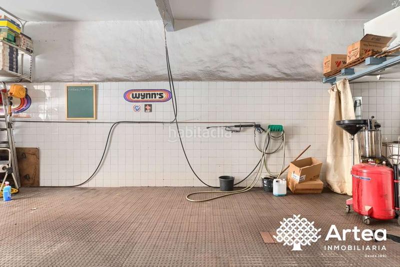 Foto eebb6f45-01fa-4b9d-a36e-efdeec8063ec. Local comercial local en venta , zona Solokoetxe taller mecánico totalmente equipado posibilidad de compra con pago aplazado en Bilbao