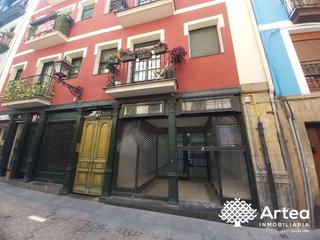 Location Local commercial à Calle belosticalle 6. Local comercial en venta y alquiler en bilbao  zona casco viejo,