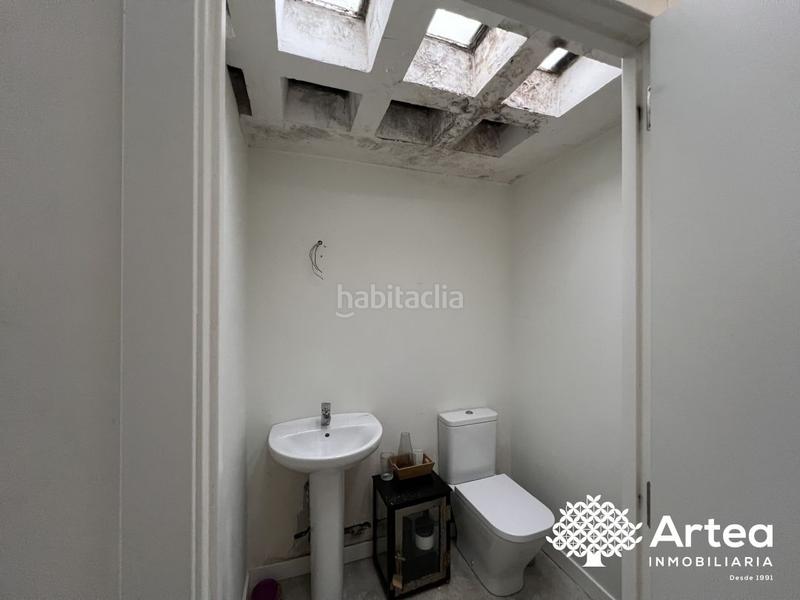 Foto 85398d28-d445-41a3-8330-76d2ae14d7a1. Alquiler local comercial  junto a la plaza del ensanche en Bilbao