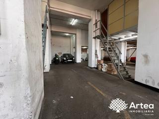 Aparcament cotxe a Lezamako trenbide zaharreko bidea 37. Parcela de garaje en venta en uribarri.