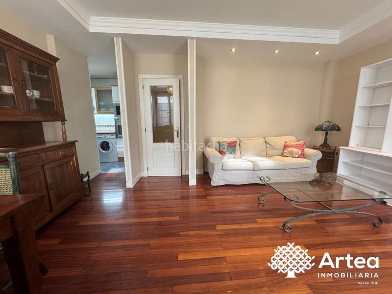 Foto 377e9f44-db92-4cda-84e8-ccb7c53a548d. Lloguer pis amb calefacció a Casco Viejo Bilbao