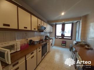 Pis a Solokoetxe. Piso venta bilbao zona maristas, a 10 minutos andando del casco