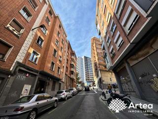 Local Comercial a Santutxu-Basarrate. Local comercial en venta en bilbao zona santutxu a cinco minutos
