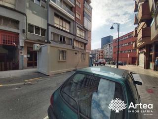 Aparcament cotxe a Santutxu-Basarrate. Inmejorable parcela de garaje con trastero venta bilbao santutxu