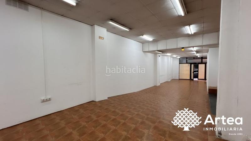 Foto 3c34d56c-c856-43e2-a157-784df93196d7. Alquiler local comercial en calle tívoli 22 alquiler de local , zona campo volantín en Bilbao