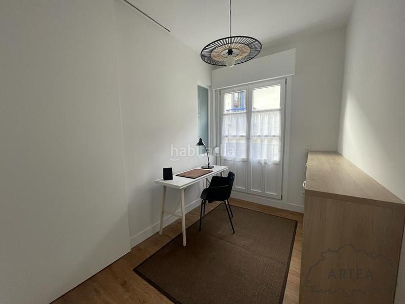 Foto 80e9ec35-3638-4f9e-b5f0-0b85e0f3fc74. Miete etagenwohnung mit heizung in Casco Viejo Bilbao