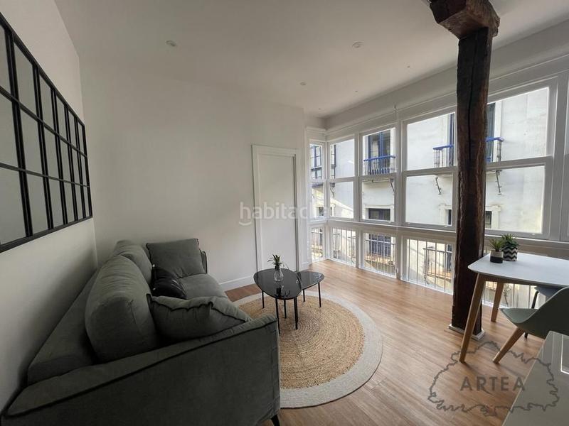 Foto a1d0ad48-489a-47d2-ac0b-ff1952ea6e97. Miete etagenwohnung mit heizung in Casco Viejo Bilbao