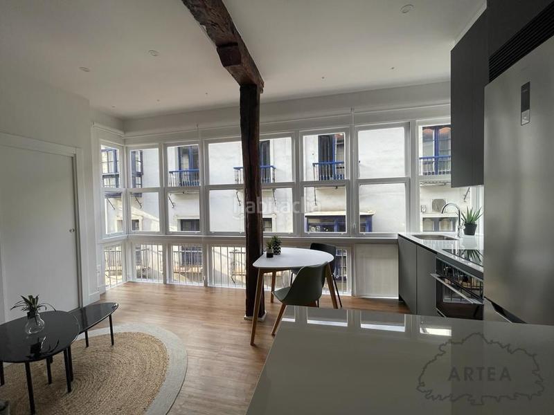 Foto 1ae5a76e-d841-45ed-ab68-85a0f6c2f11a. Rent flat with heating in Casco Viejo Bilbao