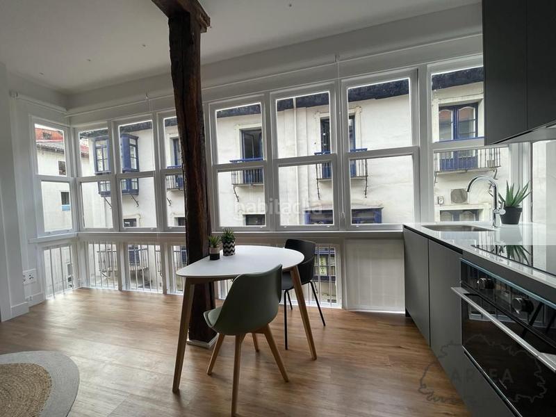 Foto a82d05d5-6011-4e98-9c80-4415ec1d5707. Rent flat with heating in Casco Viejo Bilbao
