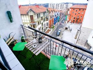 Pis a Iralabarri. Piso en venta  en zona irala