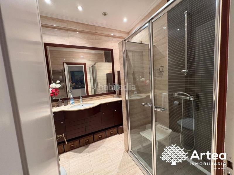 Foto 70d0bd0c-c8c9-4ac6-88db-a232192b2653. Piso  en venta , zona indautxu, al lado del parque doña casilda en Bilbao