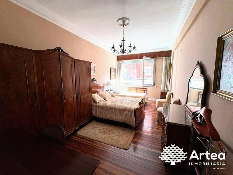 Foto f67a4b52-fdaa-41cc-838a-0380a7b50571. Piso  en venta , zona indautxu, al lado del parque doña casilda en Bilbao