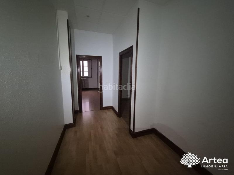 Foto f489a12e-a999-4487-be59-b5e567edbe1d. Location bureau avec chauffage dans Casco Viejo Bilbao