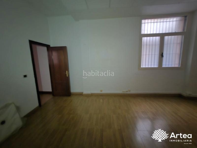 Foto f70bca5d-1bf0-4240-983c-3e90e0f21bdb. Miete büro mit heizung in Casco Viejo Bilbao