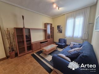 Miete Etagenwohnung  Vianako printzearen kalea. Piso alquiler en bilbao, muy cercano al ayuntamiento