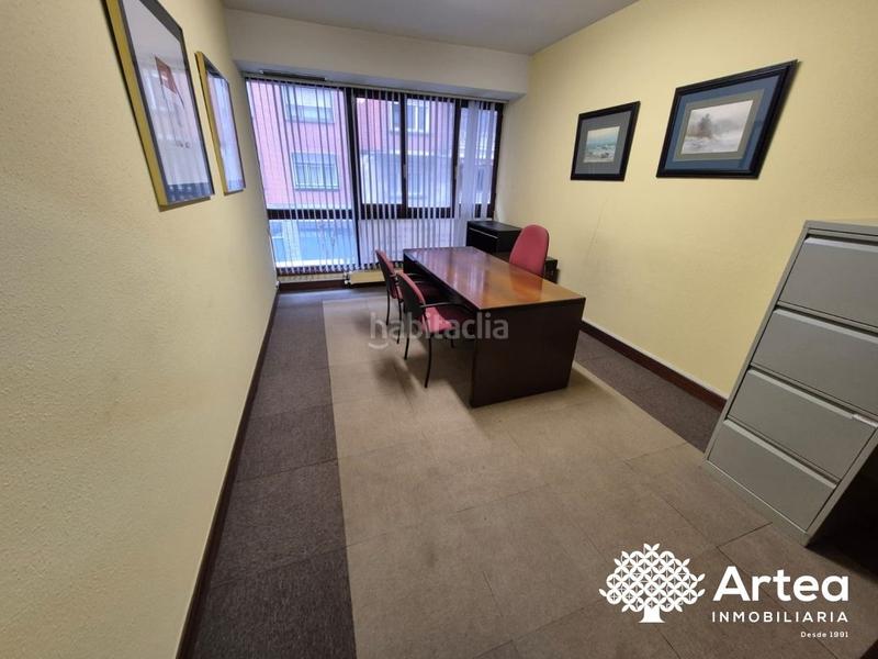 Foto 26d5cc0d-b5b4-4da9-8bf8-f4bb8b0df595. Rent office space with heating parking in Sabino Arana-Jesuitas Bilbao