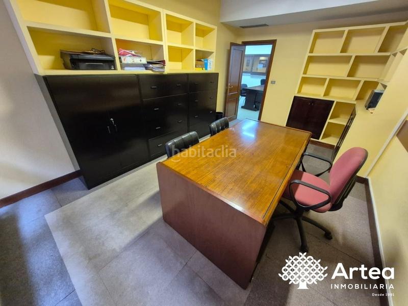 Foto b80ee386-4ebb-4fff-b76e-9324b96ae12e. Rent office space with heating parking in Sabino Arana-Jesuitas Bilbao
