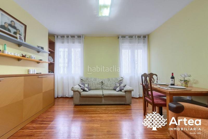 Foto 169c3382-5511-4dec-8d9d-6a1c6e61c40f. Piso  en venta , zona La Peña en La Peña Bilbao