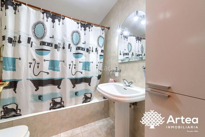 Foto 3213c56c-6728-4dc7-8cb7-5d9b86077fd8. Piso  en venta , zona La Peña en La Peña Bilbao