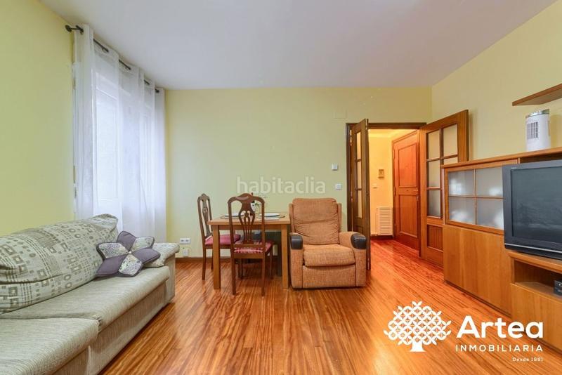 Foto a2851295-fce7-4138-94b5-4ec62cc9d46f. Piso  en venta , zona La Peña en La Peña Bilbao