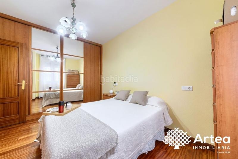 Foto b87f09f2-ac20-4dc5-b87a-4ad588cfd731. Piso  en venta , zona La Peña en La Peña Bilbao
