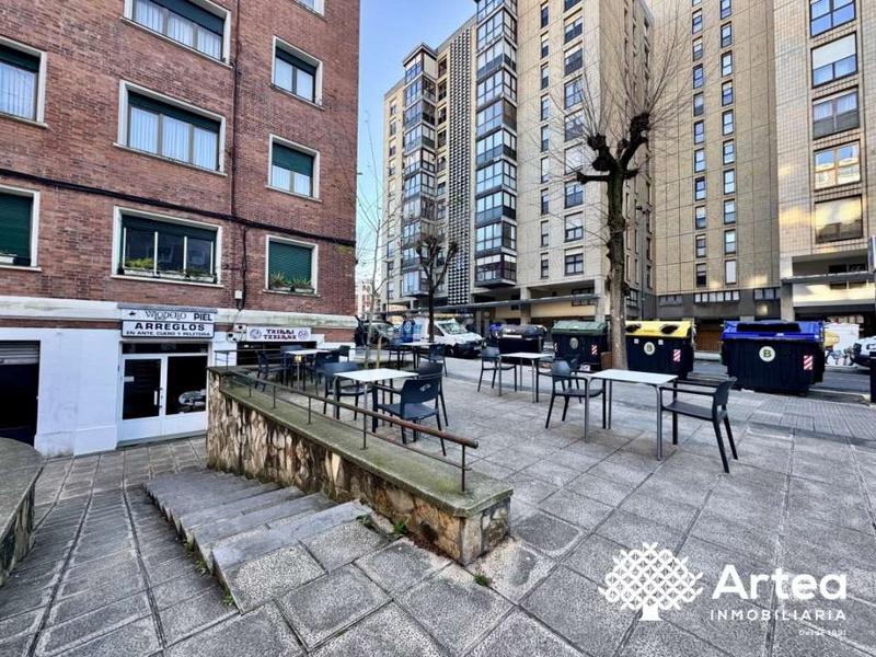 Foto e95a8670-2d58-4a28-b3ed-d4d1b95cbfa1. Affitto locale commerciale in fika kalea 49 in Atxuri Bilbao